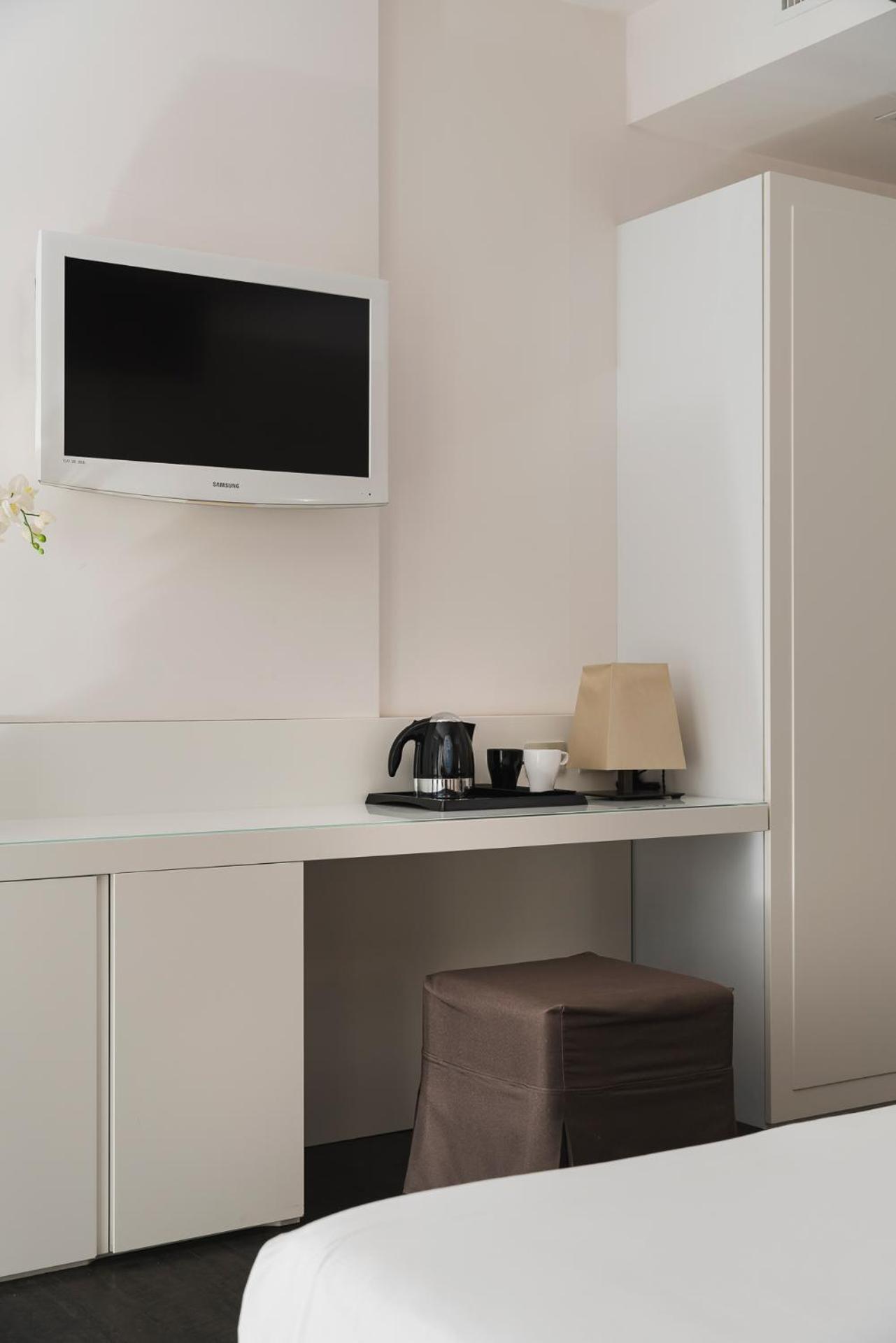 Hotel Ines Cattolica Dış mekan fotoğraf