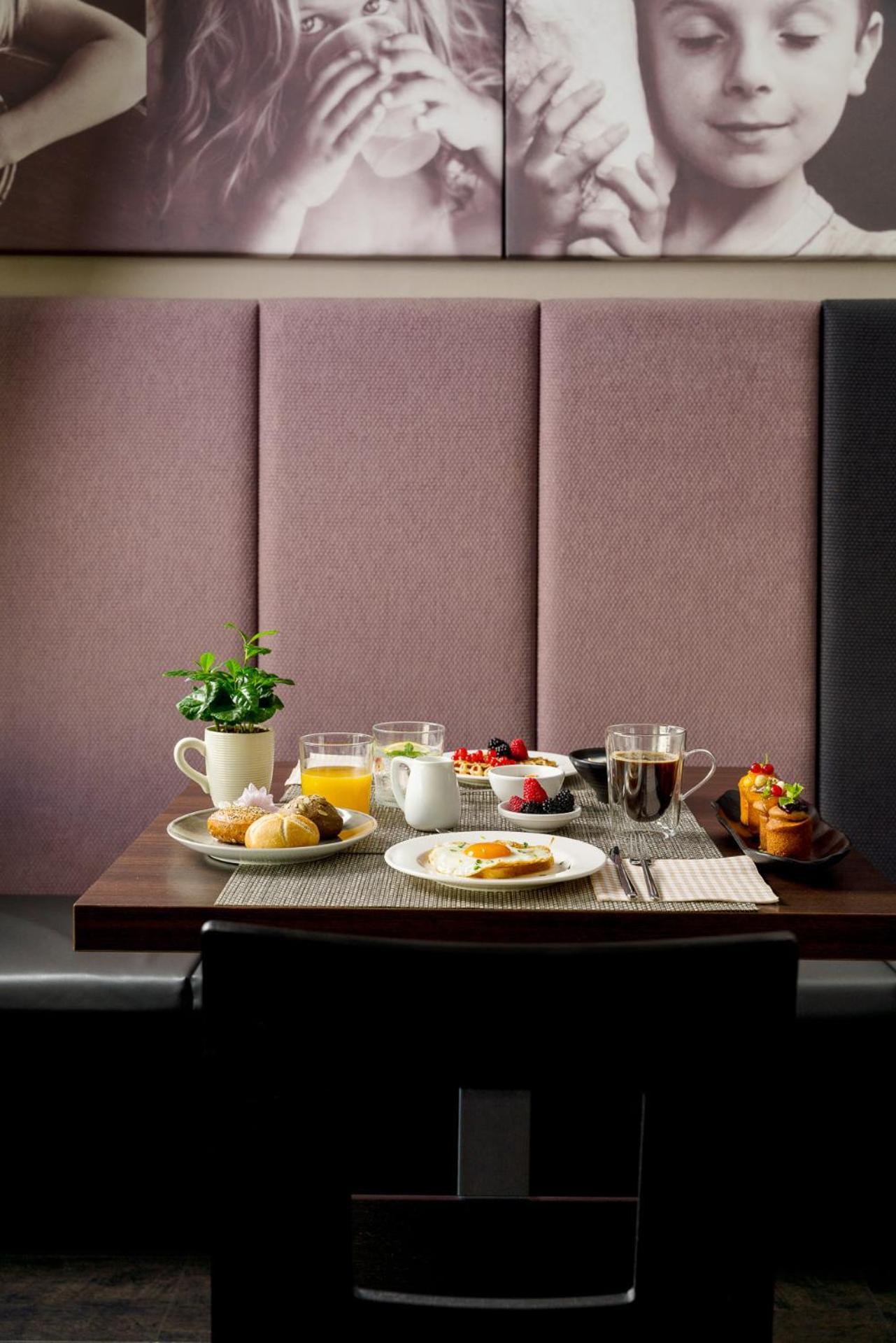 Hotel Ines Cattolica Dış mekan fotoğraf
