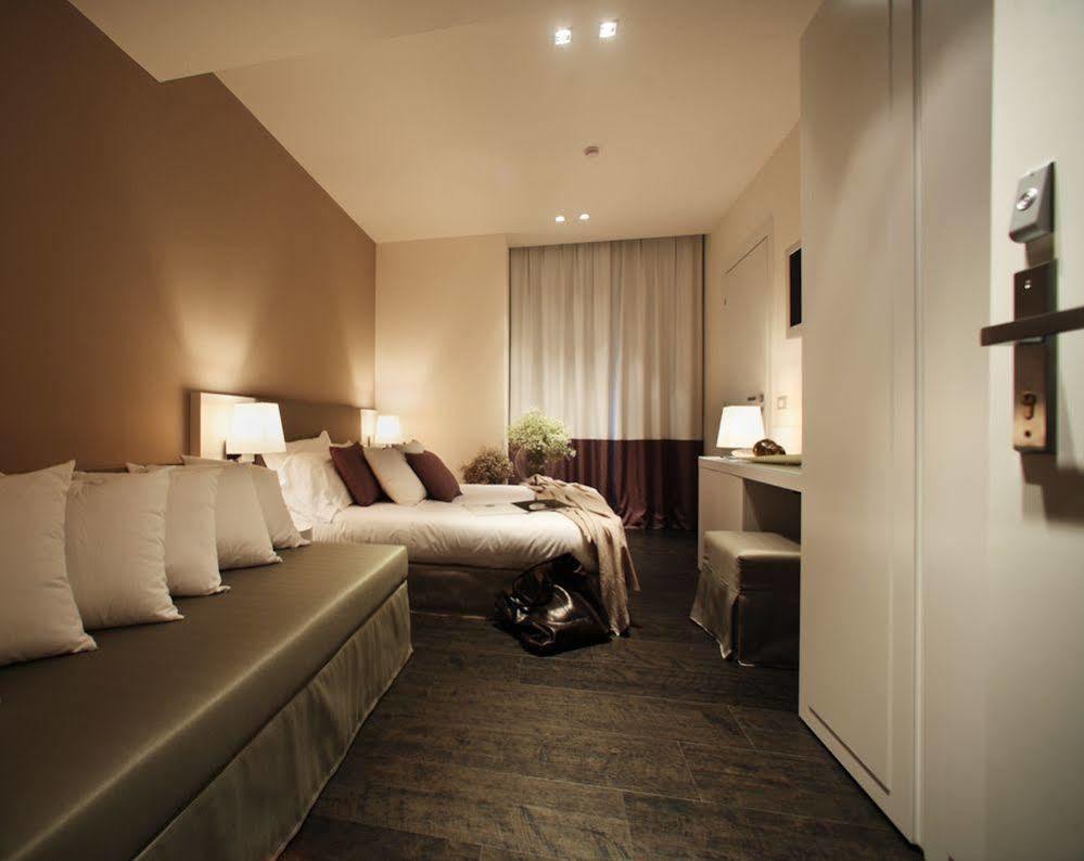 Hotel Ines Cattolica Dış mekan fotoğraf